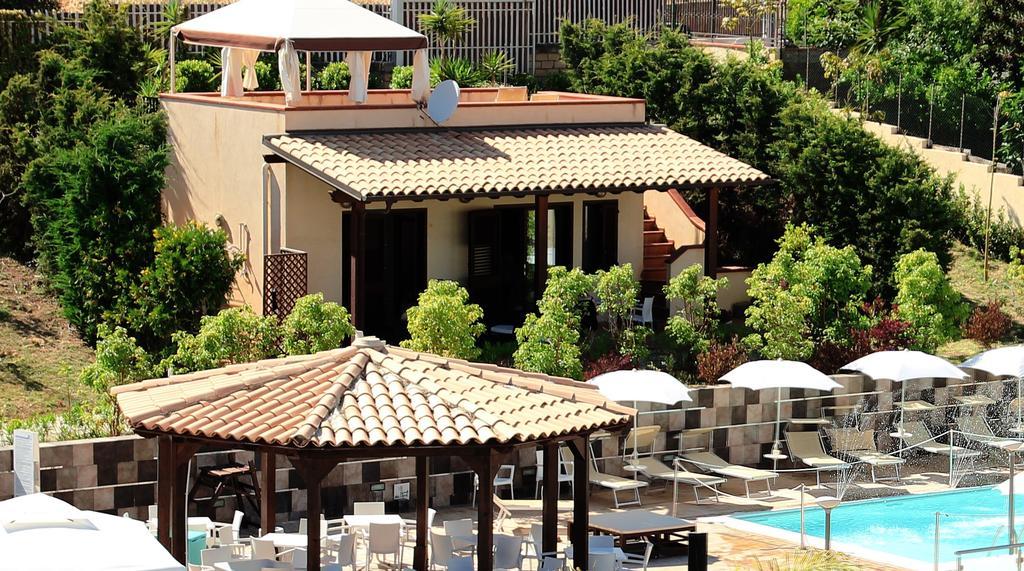 Hotel Costazzurra Museum & Spa San Leone Luaran gambar