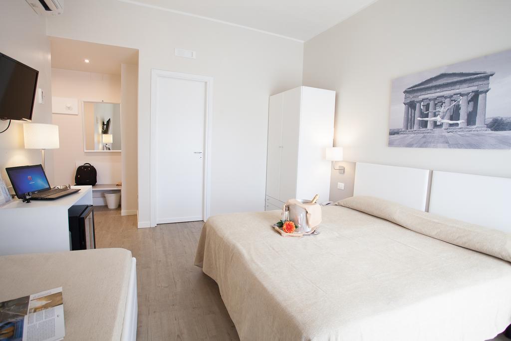 Hotel Costazzurra Museum & Spa San Leone Luaran gambar
