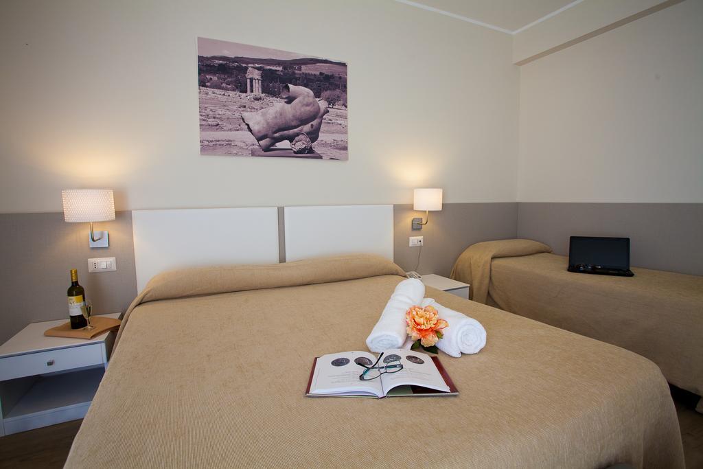 Hotel Costazzurra Museum & Spa San Leone Luaran gambar