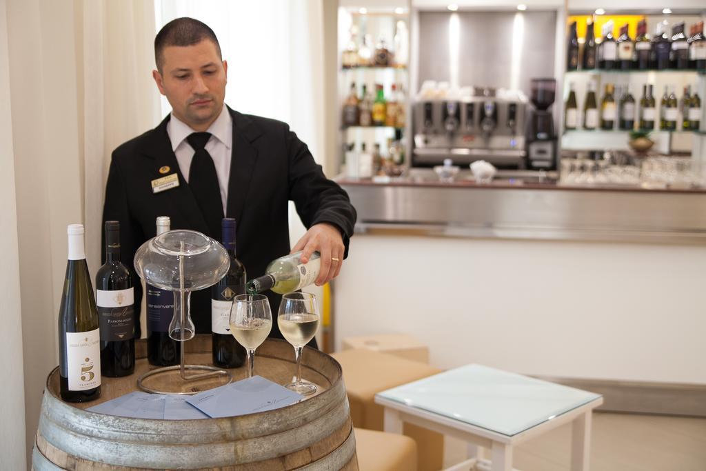 Hotel Costazzurra Museum & Spa San Leone Luaran gambar